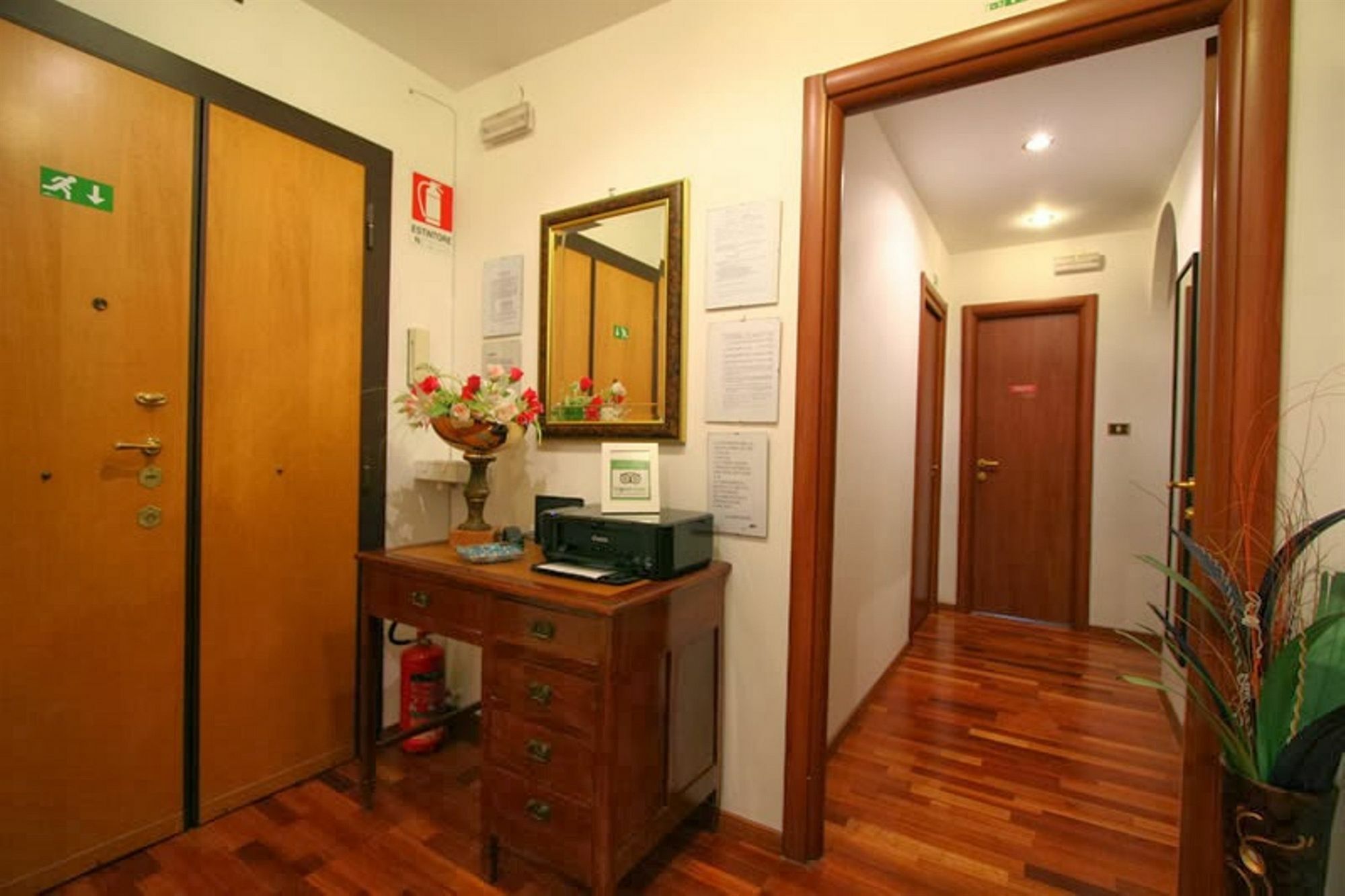 Guest House San Peter Roma Ngoại thất bức ảnh